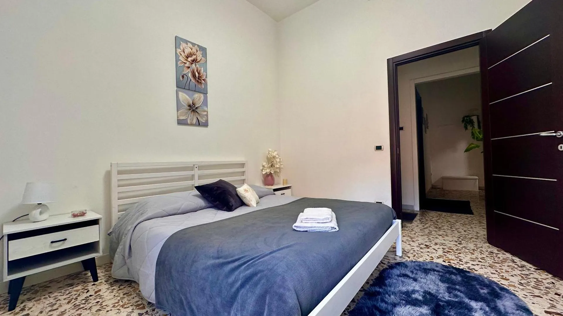 Apartment Green Heart House Naples Italy